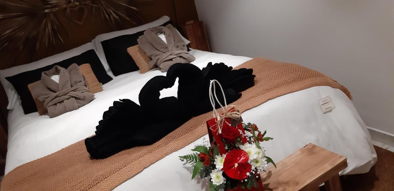 Suite & Spa Just Dream 28 Six-Fours-les-Plages Exteriör bild