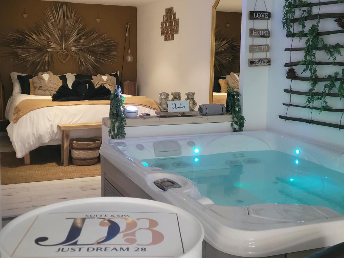 Suite & Spa Just Dream 28 Six-Fours-les-Plages Exteriör bild
