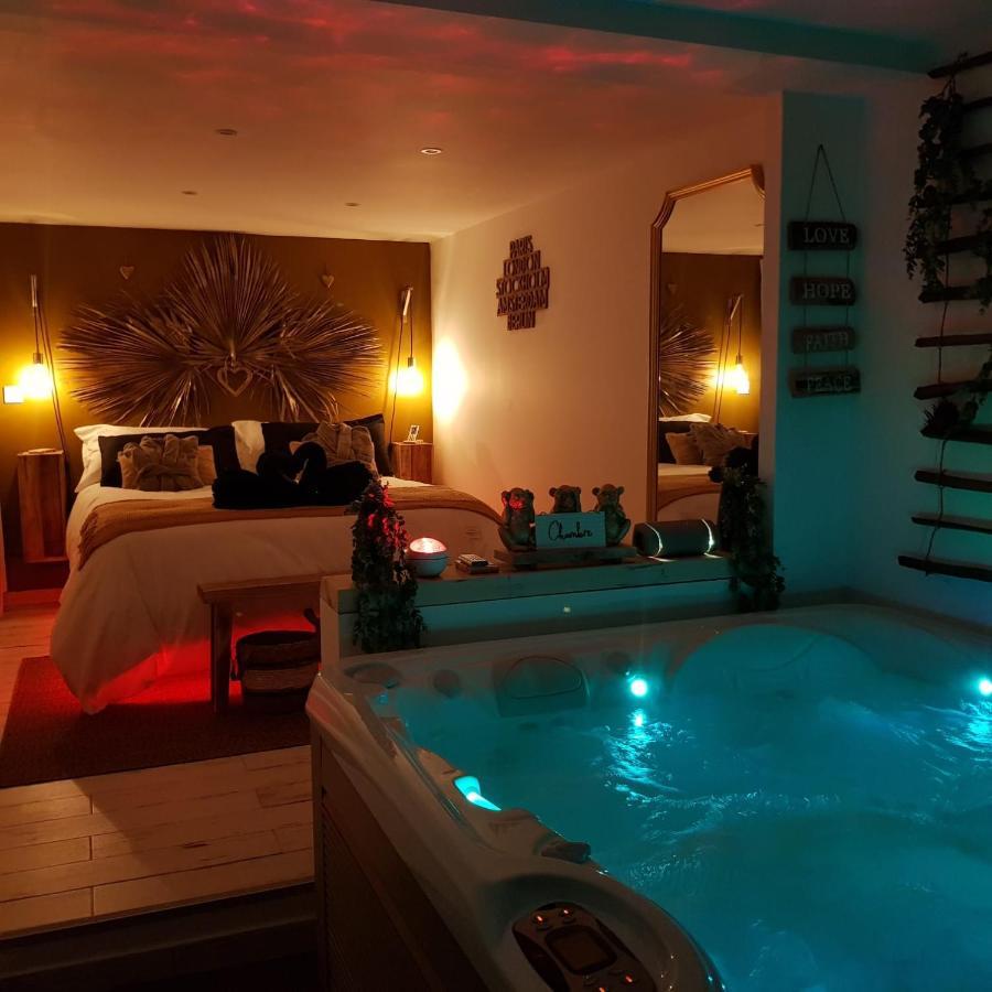 Suite & Spa Just Dream 28 Six-Fours-les-Plages Exteriör bild